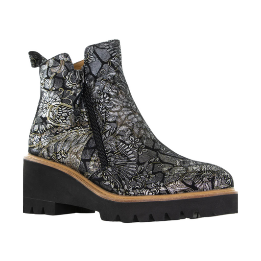 Bresley Plaza Mughal