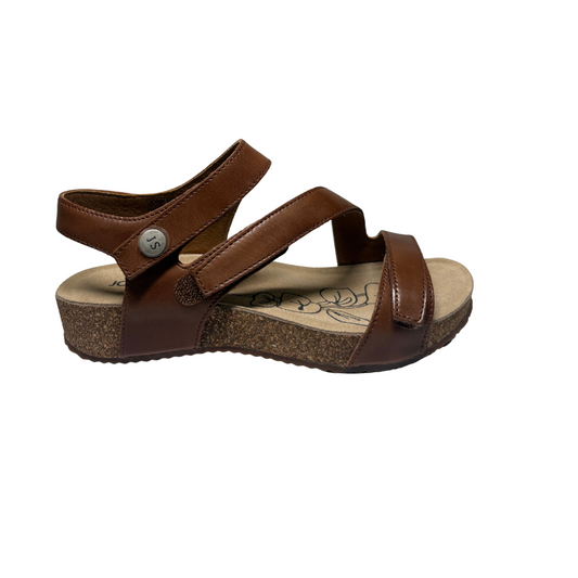 Josef Seibel Tonga Camel