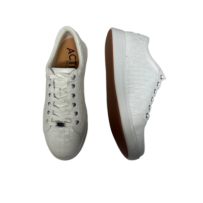 Ziera Delilah White Weave Print