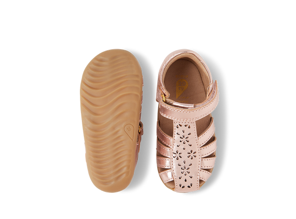 SU Chelsea Rosegold – Fitzroy Village Shoes